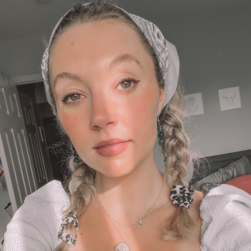 Meet your Posher, Shelby